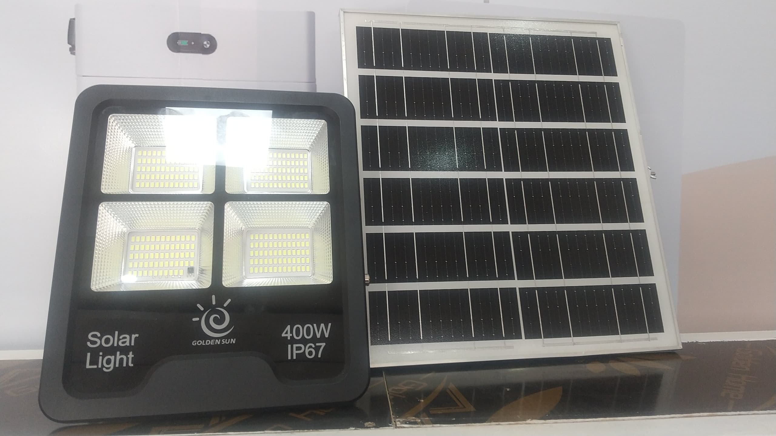 600W Solar Flood Light BFB600  - Uganda